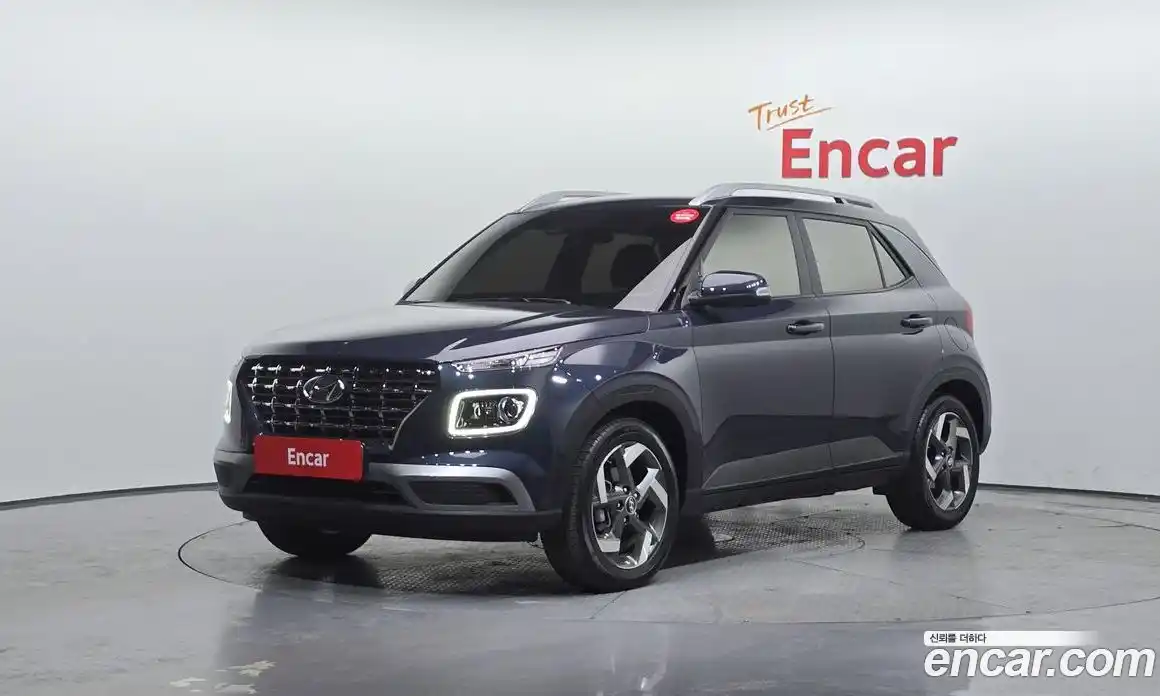 Hyundai Venue 2021 1.6 Автомат в Москве № 124500, фото 1