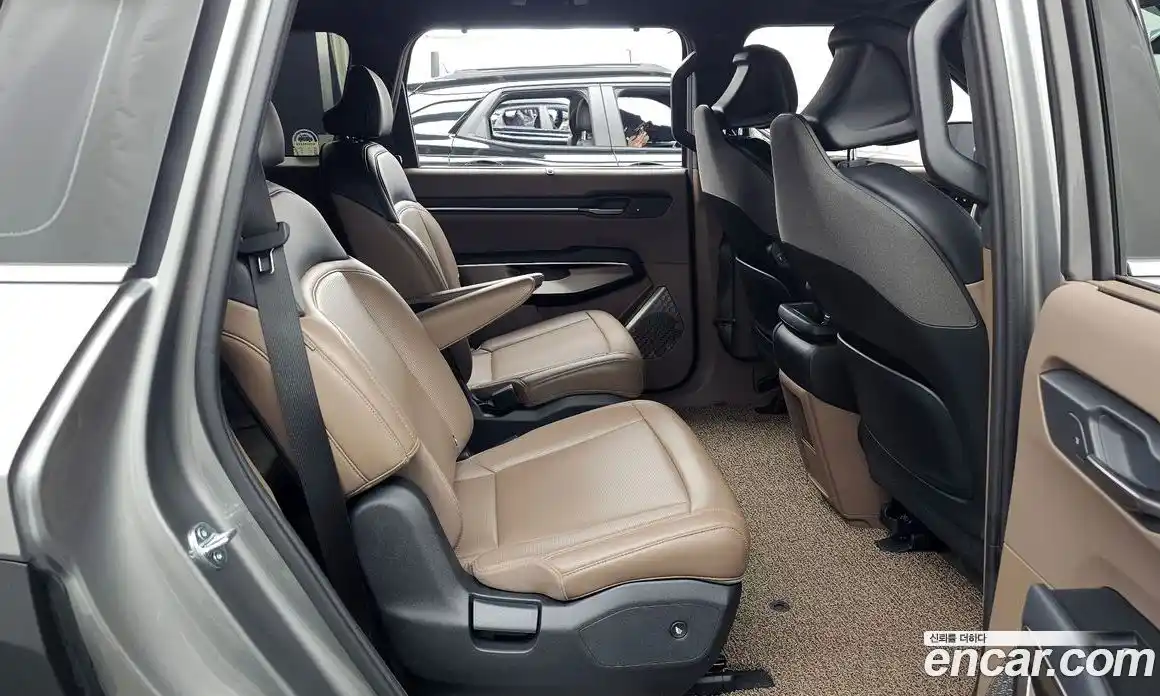 Kia EV9 2026 0.1 Автомат в Москве № 127634, фото 13