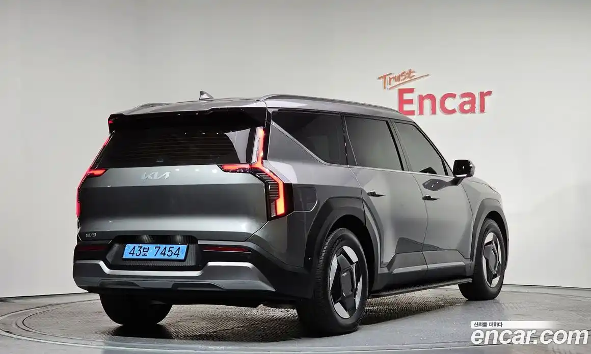 Kia EV9 2026 0.1 Автомат в Москве № 127634, фото 17