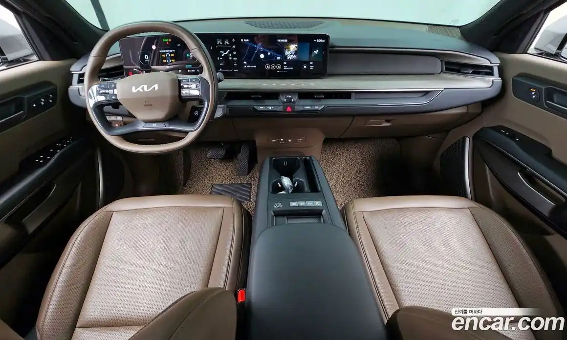 Kia EV9 2026 0.1 Автомат в Москве № 127634, фото 3