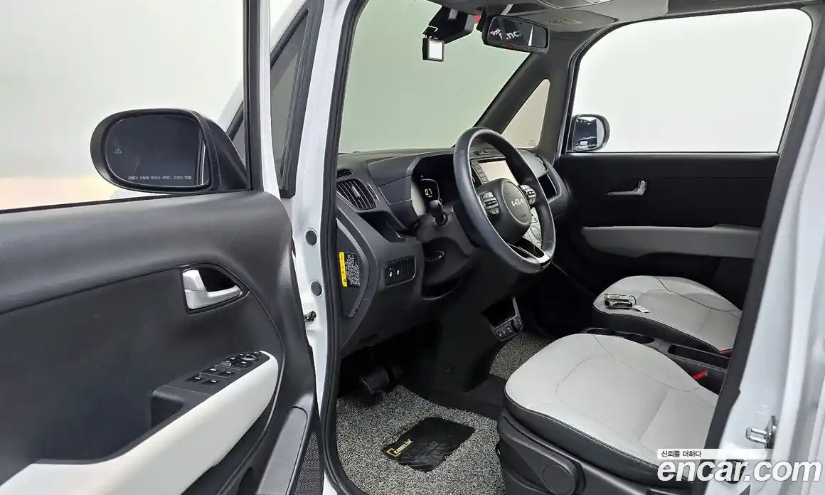 Kia Ray 2024 1.0 Автомат в Москве № 128593, фото 10