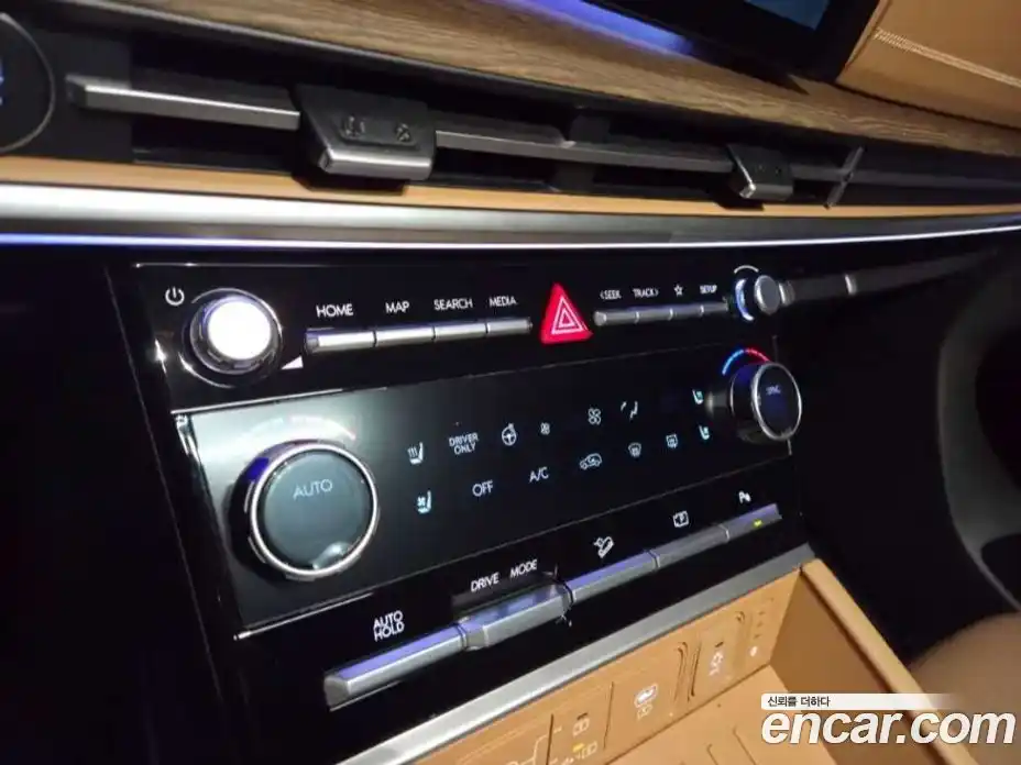 Hyundai Santa Fe 2026 1.6 Автомат в Москве № 129438, фото 14