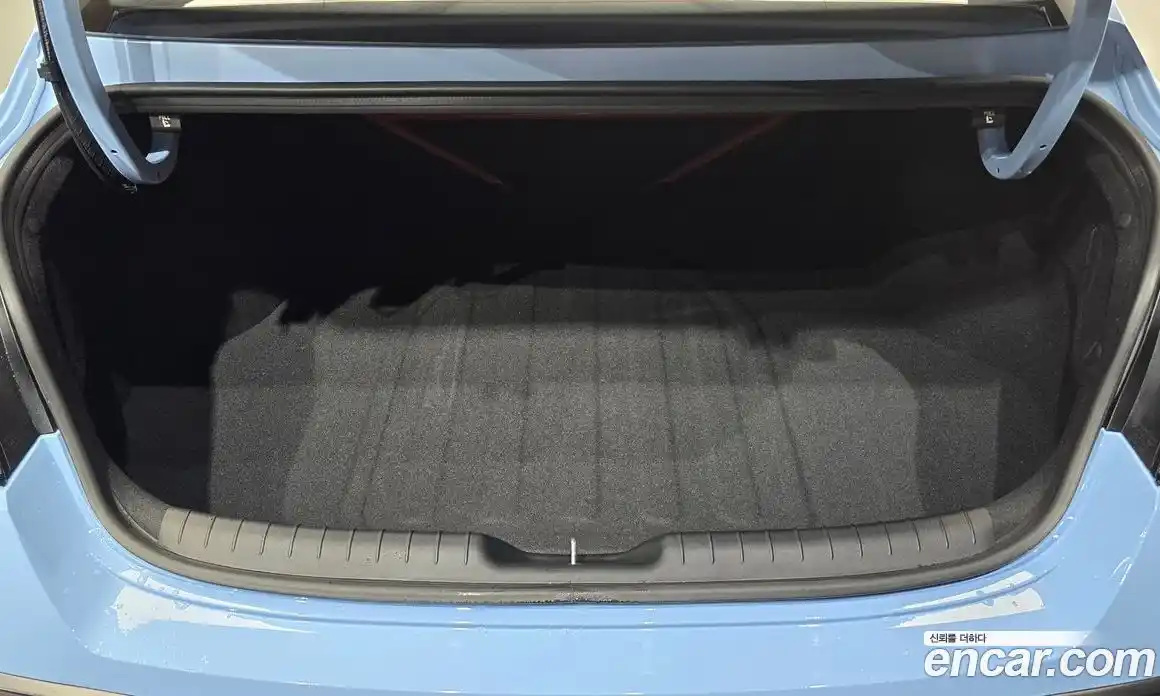 Hyundai Avante 2025 2.0 Механическая в Москве № 129654, фото 10