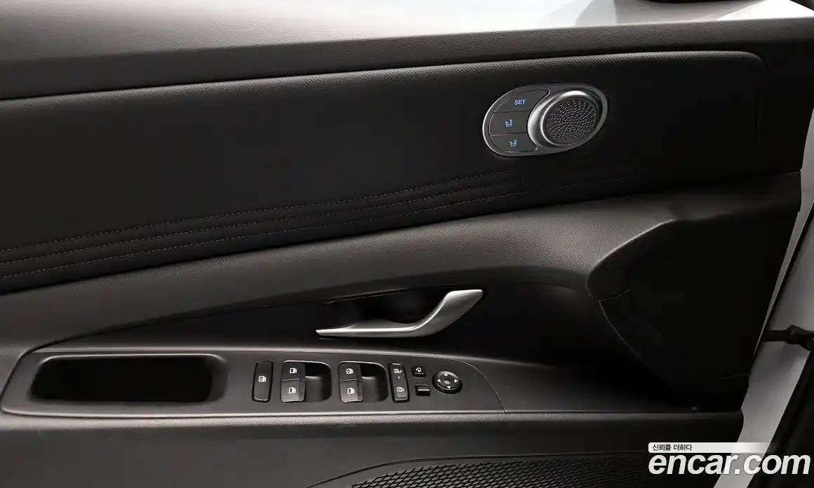 Hyundai Avante 2024 1.6 Автомат в Москве № 129722, фото 11