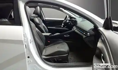Hyundai Avante 2024 1.6 Автомат в Москве № 129722, миниатюра 12
