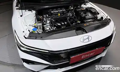 Hyundai Avante 2024 1.6 Автомат в Москве № 129722, миниатюра 8