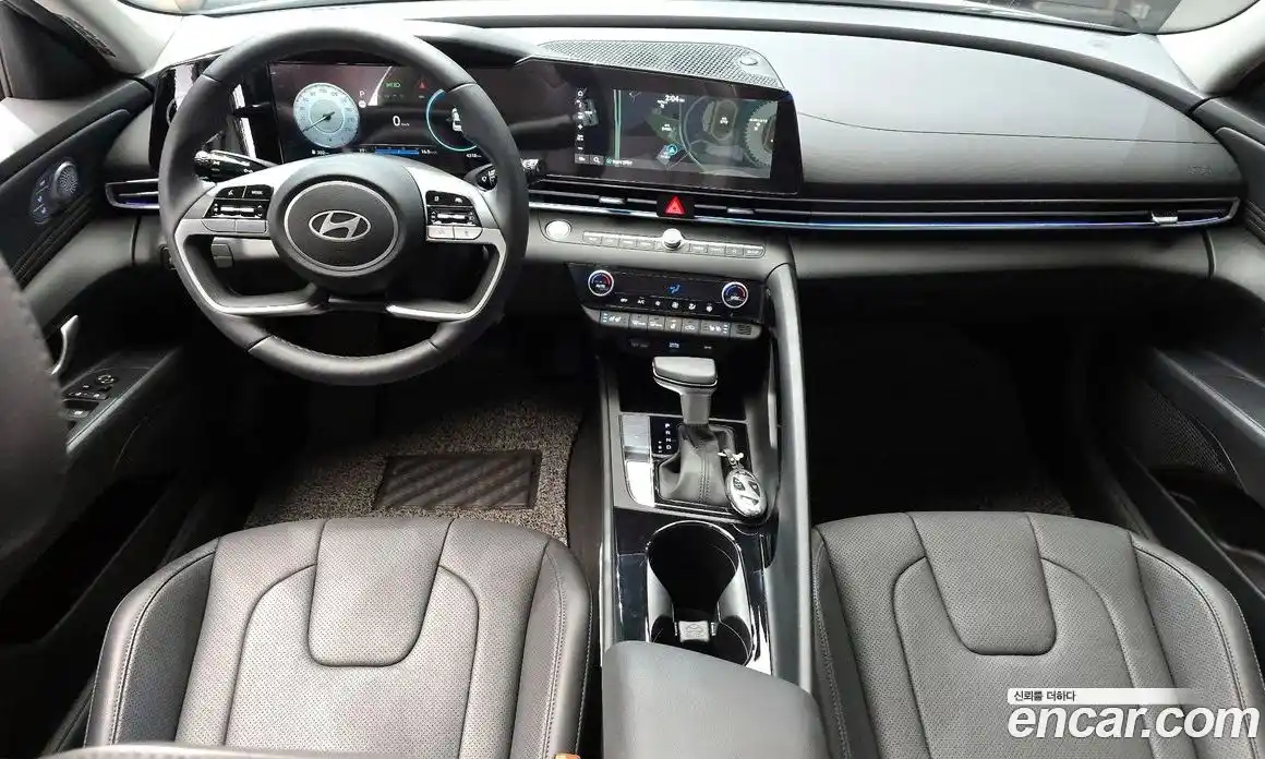 Hyundai Avante 2024 1.6 Автомат в Москве № 129722, фото 10