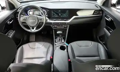 Kia Niro 2022 1.6 Автомат в Москве № 132612, миниатюра 11