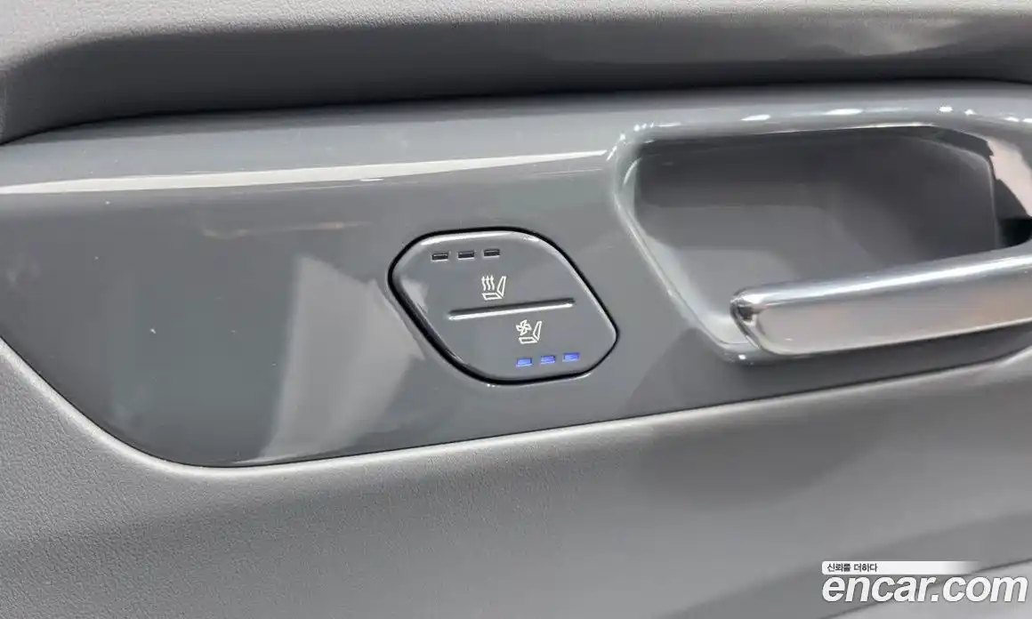 Kia EV9 2024 0.2 Автомат в Москве № 133015, фото 12