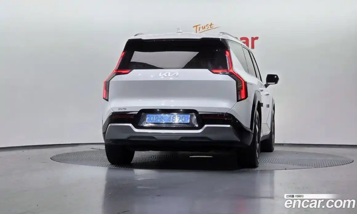 Kia EV9 2024 0.2 Автомат в Москве № 133015, фото 7