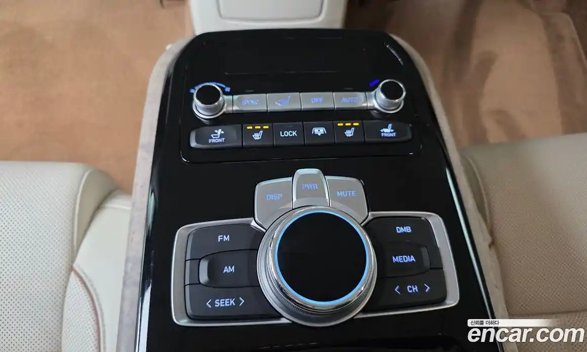 Genesis G90 2019 3.8 Автомат в Москве № 134591, фото 13