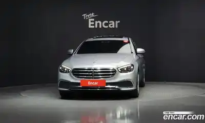 Mercedes-Benz E-Class, 2023