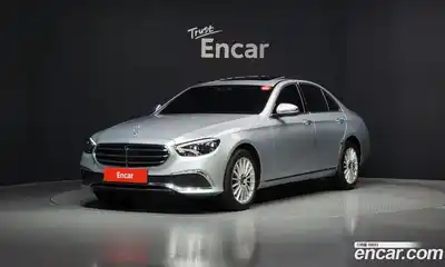 Mercedes-Benz E-Class 2023 1.9 Автомат в Москве № 135235, миниатюра 12