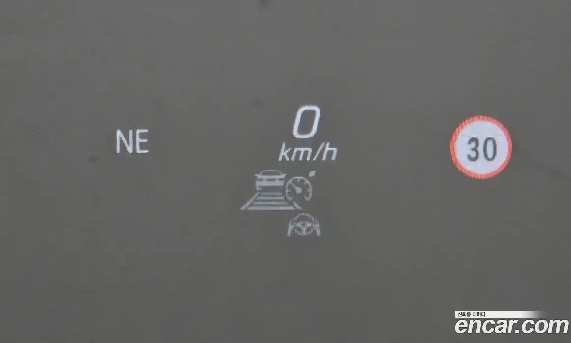 Mercedes-Benz E-Class 2023 1.9 Автомат в Москве № 135235, фото 5