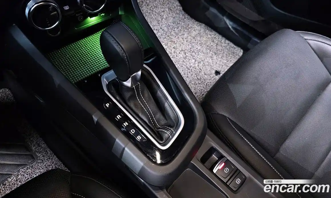 Renault XM3 2023 1.6 Автомат в Москве № 137592, фото 13