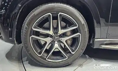 Mercedes-Benz GLE-Class 2023 3.0 Автомат в Москве № 138109, миниатюра 10