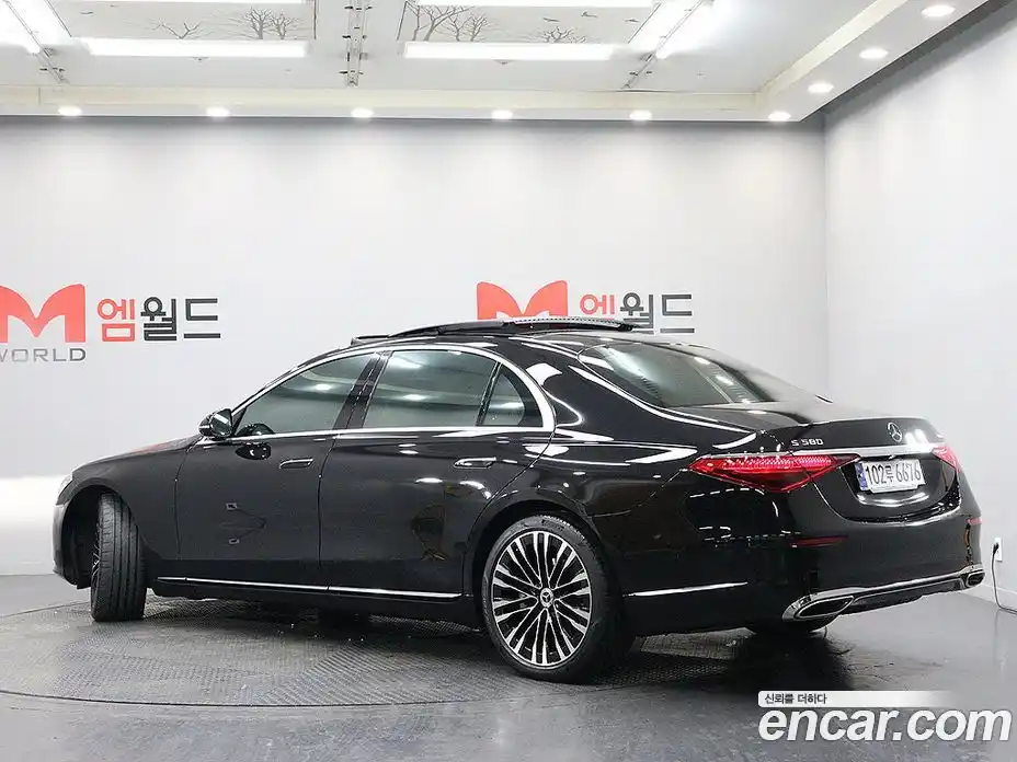 Mercedes-Benz S-Class 2023 3.0 Автомат в Москве № 138453, фото 4