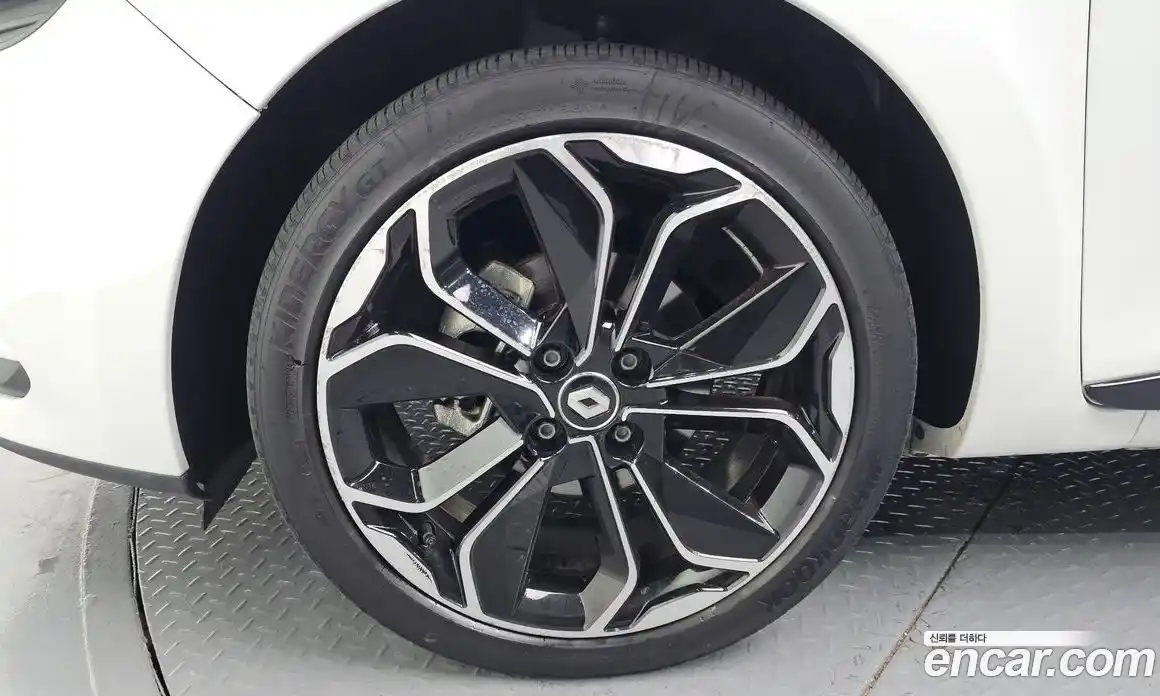 Renault Cilo 2019 1.5 Автомат в Москве № 140907, фото 13