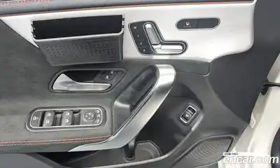 Mercedes-Benz CLA-Class 2021 2.0 Автомат в Москве № 141128, миниатюра 12