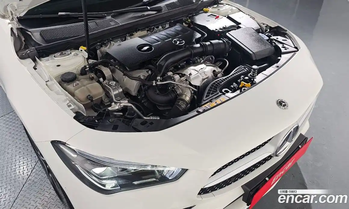 Mercedes-Benz CLA-Class 2021 2.0 Автомат в Москве № 141128, фото 16