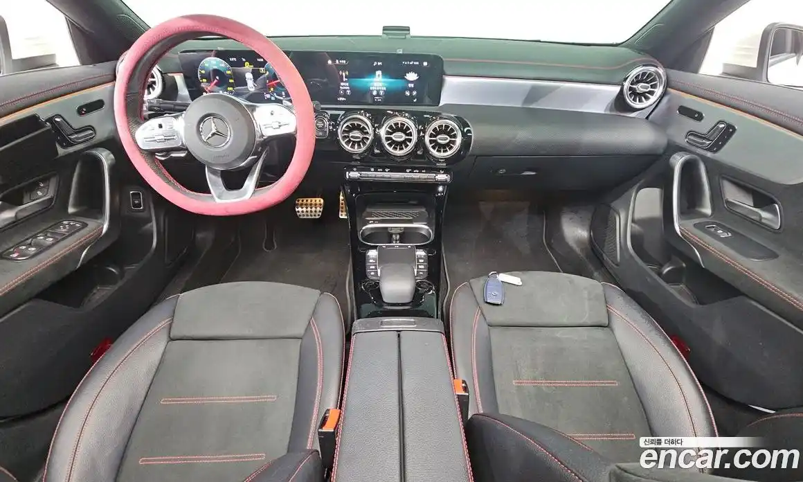 Mercedes-Benz CLA-Class 2021 2.0 Автомат в Москве № 141128, фото 17