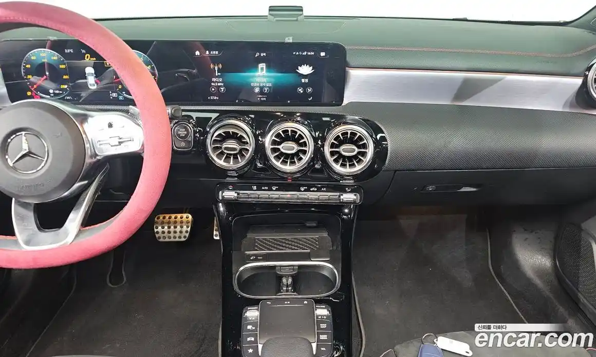 Mercedes-Benz CLA-Class 2021 2.0 Автомат в Москве № 141128, фото 7