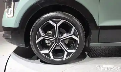 Kia Niro 2025 1.6 Автомат в Москве № 14378, миниатюра 10