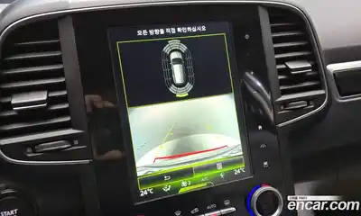 Renault QM6 2017 2.0 Автомат в Москве № 147551, миниатюра 12