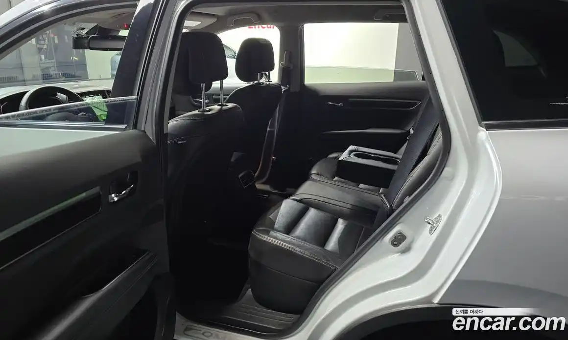 Renault QM6 2017 2.0 Автомат в Москве № 147551, фото 19