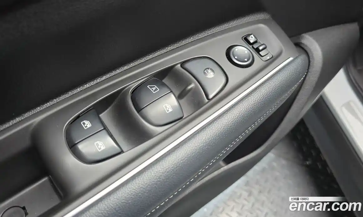 Renault QM6 2017 2.0 Автомат в Москве № 147551, фото 4