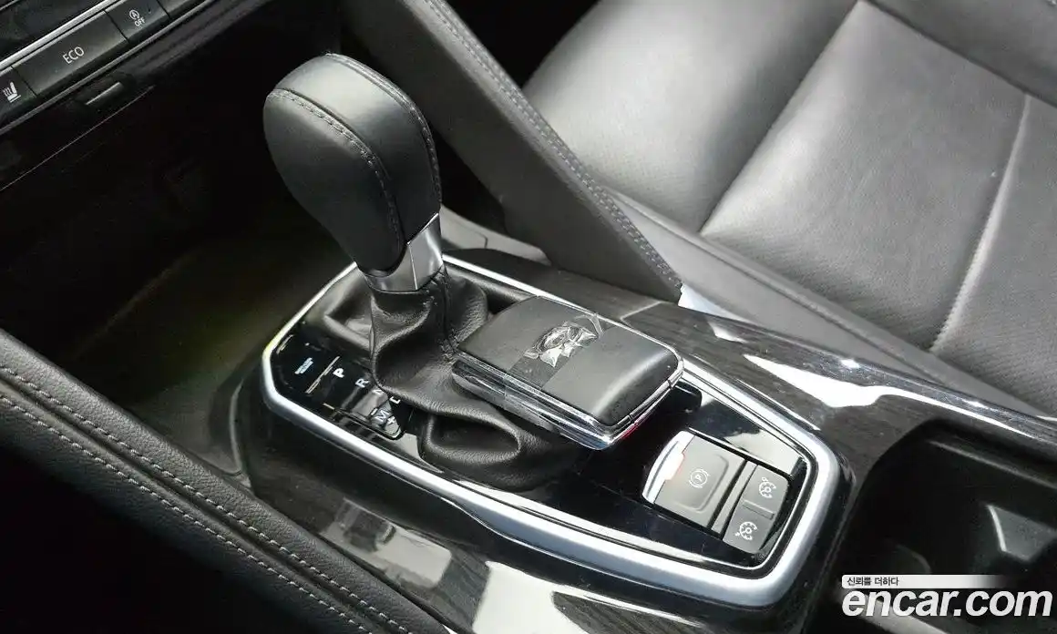 Renault QM6 2017 2.0 Автомат в Москве № 147551, фото 9