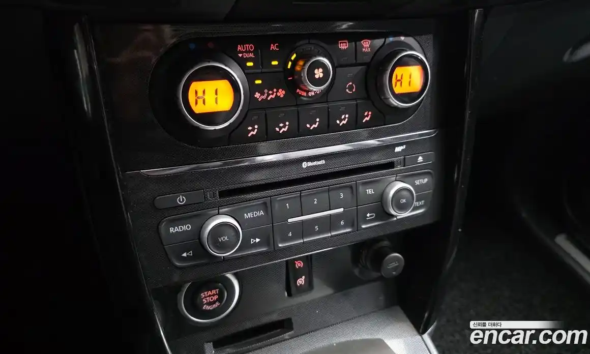 Renault QM5 2015 2.0 Автомат в Москве № 147789, фото 9