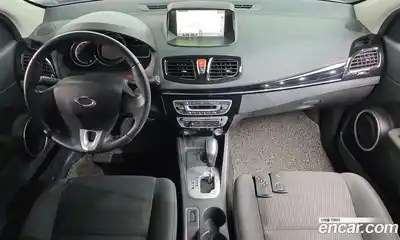 Renault SM3 2016 1.6 Автомат в Москве № 148097, миниатюра 7