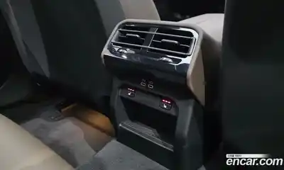 BMW 5-Series 2025 2.0 Автомат в Москве № 153621, миниатюра 6