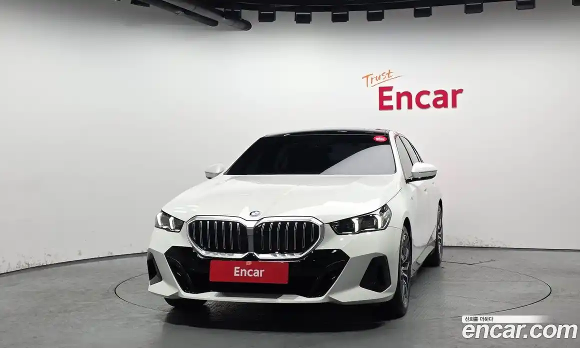 BMW 5-Series 2025 2.0 Автомат в Москве № 153621, фото 10