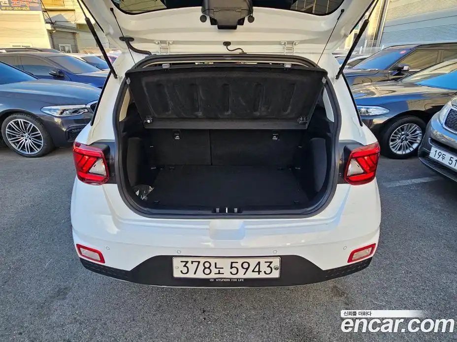 Hyundai Venue 2020 1.6 Автомат в Москве № 154937, фото 20