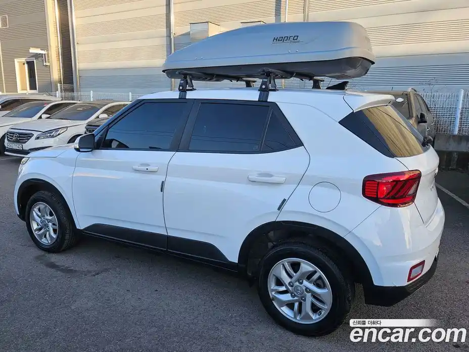 Hyundai Venue 2020 1.6 Автомат в Москве № 154937, фото 5