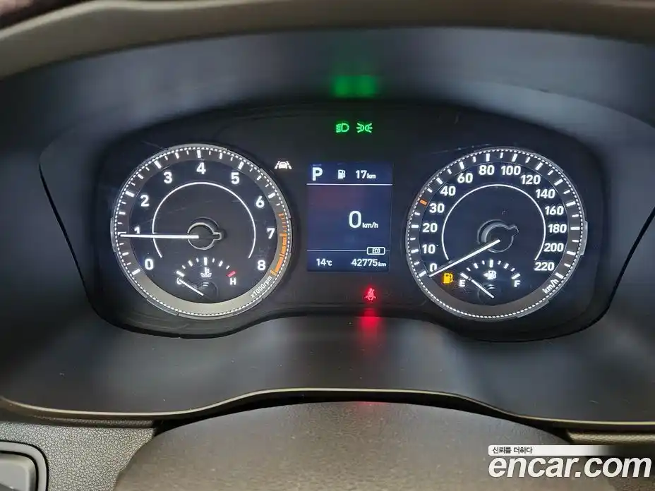 Hyundai Venue 2020 1.6 Автомат в Москве № 154937, фото 9