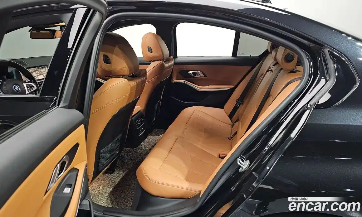 BMW 3-Series 2022 2.0 Автомат в Москве № 158701, фото 9