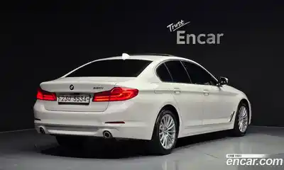 BMW 5-Series 2019 2.0 Автомат в Москве № 158875, миниатюра 2
