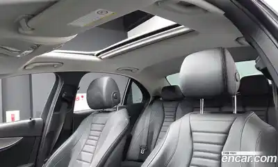 Mercedes-Benz E-Class 2018 2.0 Автомат в Москве № 160951, миниатюра 12