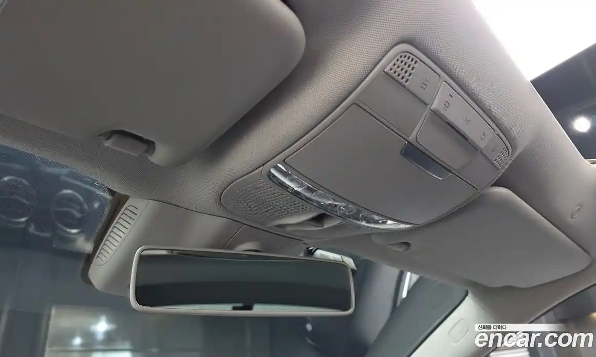 Mercedes-Benz E-Class 2018 2.0 Автомат в Москве № 160951, фото 4