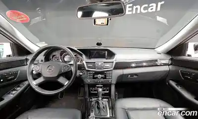 Mercedes-Benz E-Class 2011 1.8 Автомат в Москве № 161823, миниатюра 7