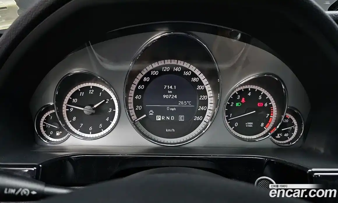 Mercedes-Benz E-Class 2011 1.8 Автомат в Москве № 161823, фото 8