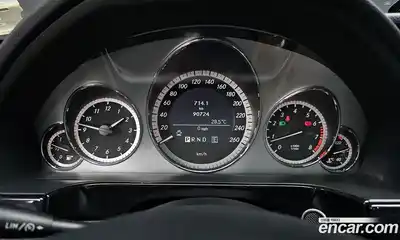 Mercedes-Benz E-Class 2011 1.8 Автомат в Москве № 161823, миниатюра 8