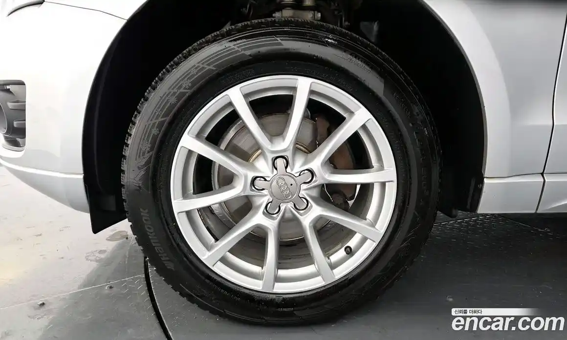 Audi Q5 2012 2.0 Автомат в Москве № 163825, фото 20