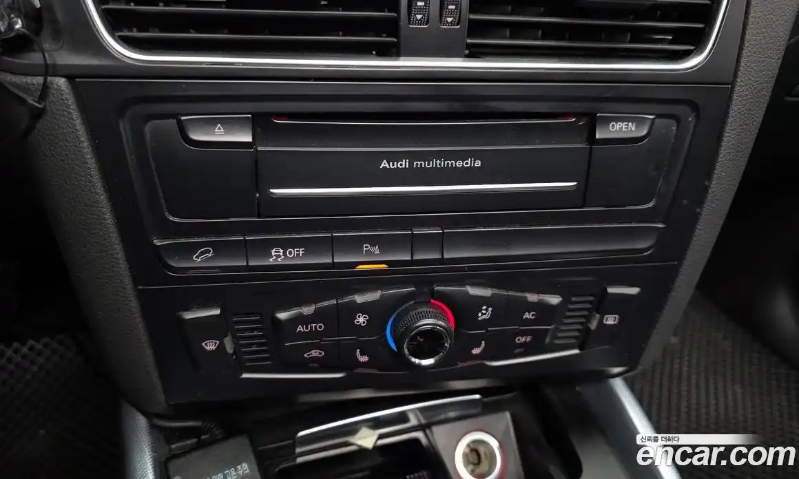 Audi Q5 2012 2.0 Автомат в Москве № 163825, фото 4