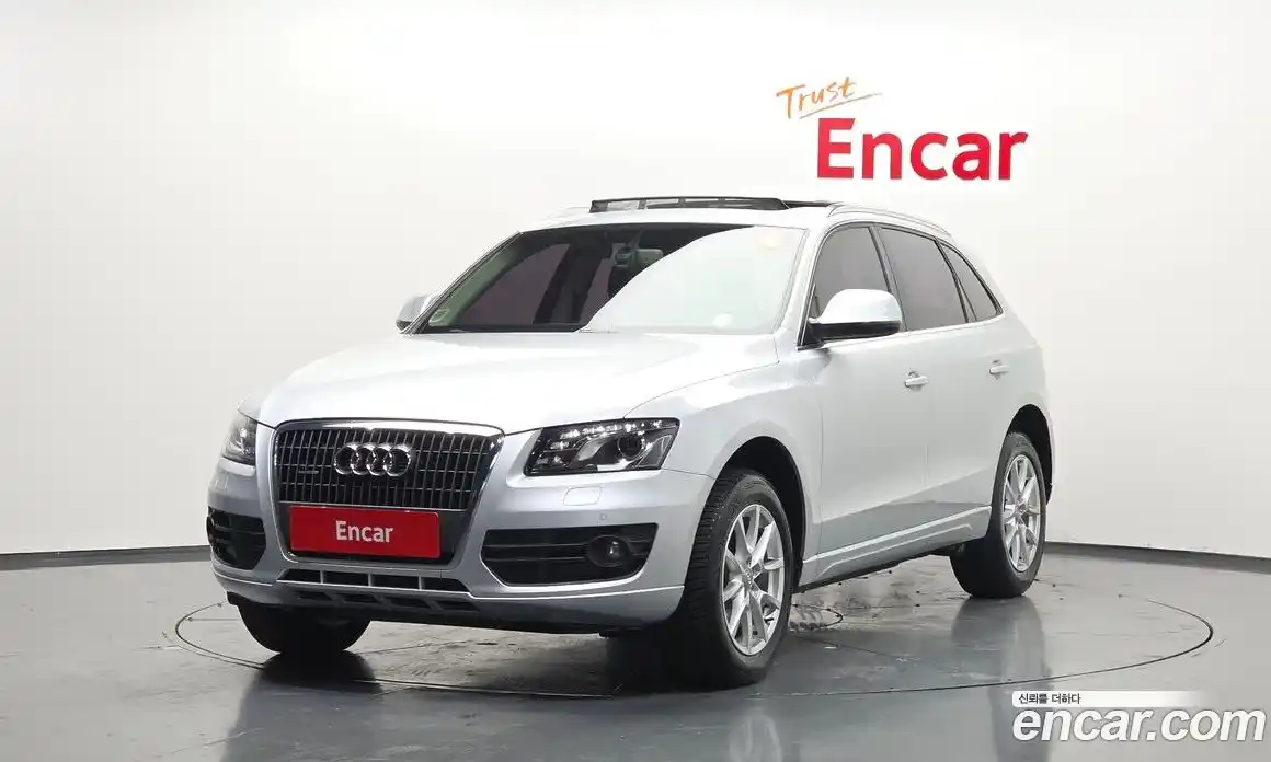 Audi Q5 2012 2.0 Автомат в Москве № 163825, фото 6