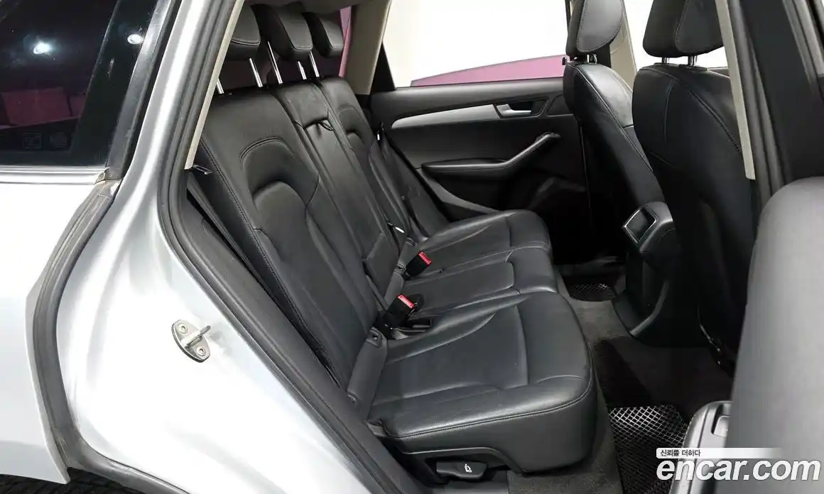 Audi Q5 2012 2.0 Автомат в Москве № 163825, фото 7