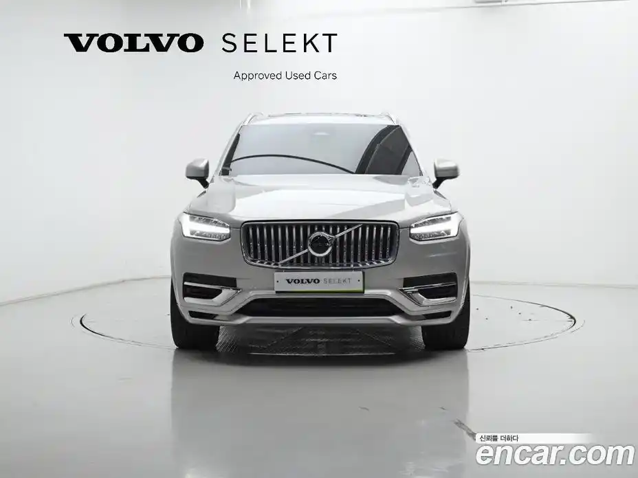 Volvo XC90 2024 2.0 Автомат в Москве № 164225, фото 3